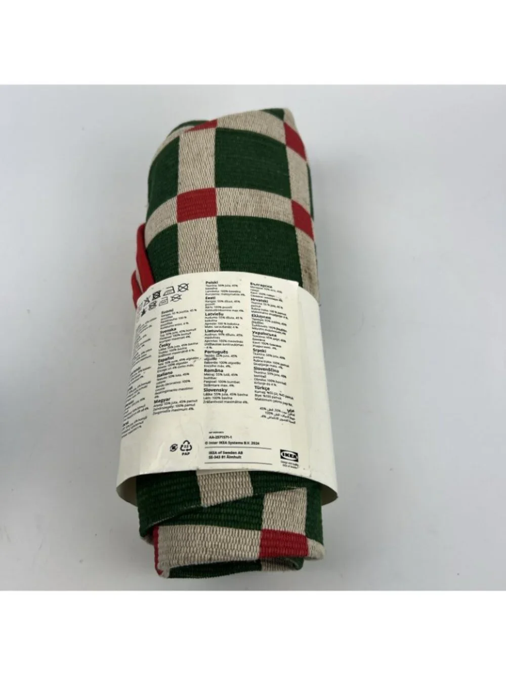 IKEA VINTERFINT Christmas Tree Skirt 39¾in 306.050.22 Checkered